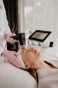 IEM SPA Morpheus 8 tvář